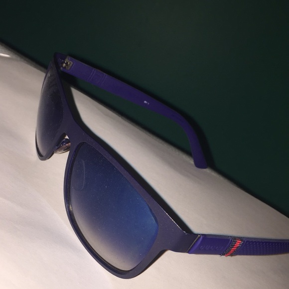 Gucci Other - Gucci sunglasses